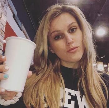 385-249-3560, 24  female escort, Dover