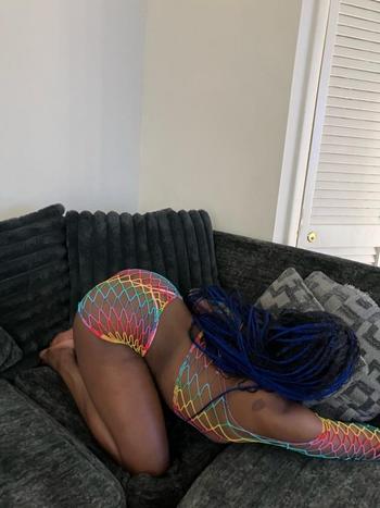 Dreamy, 22  female escort, Dover